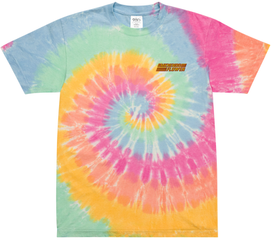 Stay Fresh in Our SMKN SMKNENDO Embroidered oversized tie-dye t-shirt. The tee has a cool, relaxed fit and is highly durable thanks to its heavyweight cotton material. Join the tie-dye trend and order it for yourself today.